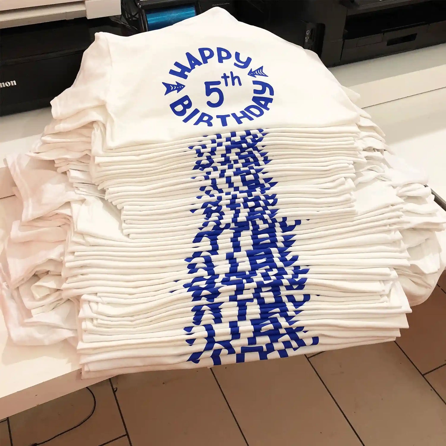 High-volume_wholesale_screen_printing_job_showing_crisp_edges_and_clean_coverage