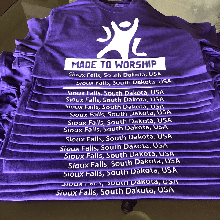 fast_shipping_custom_apparel_next_day_t-shirt_delivery_express_custom_printing_school_spirit_wear_printing_event_t-shirt_printing_a1115b99-582e-4f38-ac3f-b6e41f2f6b09